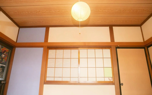 Minpaku Ambo