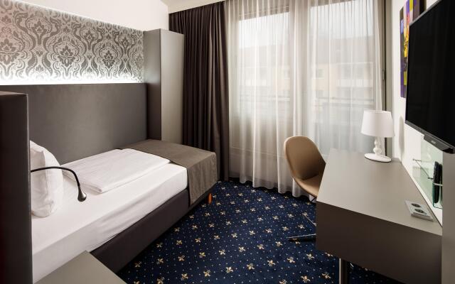B&B HOTEL Dresden City-Süd