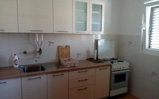 Pave Apartment