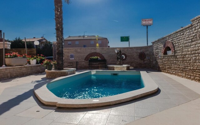 Beautiful Home in Pula With Wifi and 2 Bedrooms