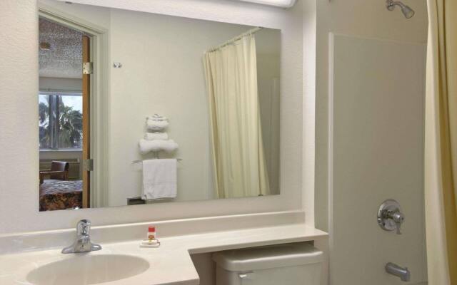 Super 8 By Wyndham Aransas Pass