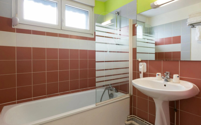 Enzo Hotels Bulgneville By Kyriad Direct