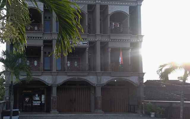 OYO 3448 Pb Guest House Syariah