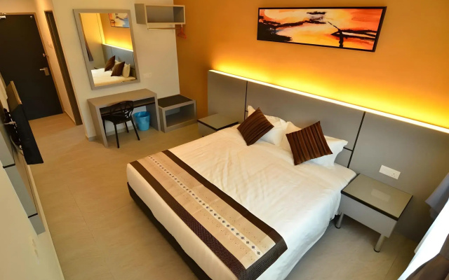 Travelland Hotel