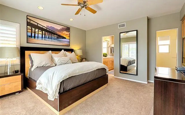 Pacific Beach Retreat