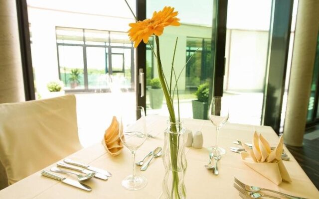 Thermenhotel Stoiser