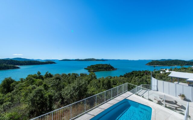 Panoramic Island Views