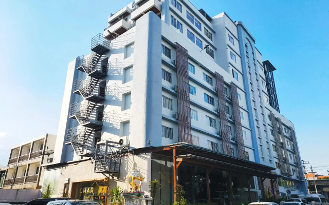 Mayflower Grande Hotel Chiang Mai
