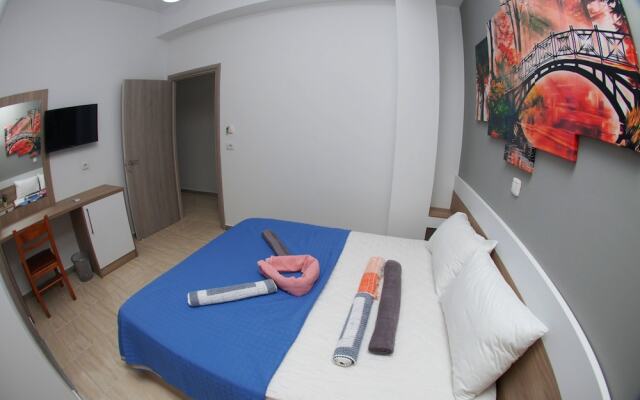 Hotel Mesopotami - Hotel in Ksamil - Photo 4