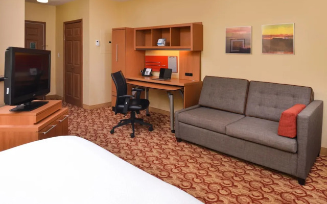 Candlewood Suites Miami Lakes an IHG Hotel