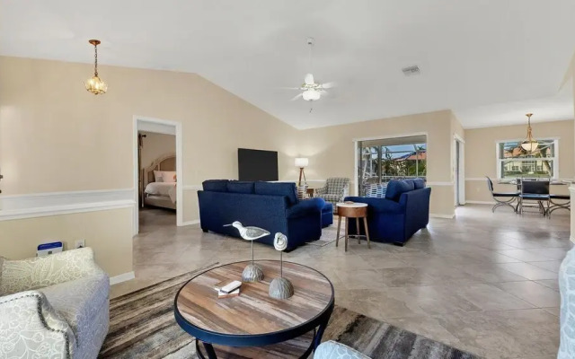 135 Tropicana Drive