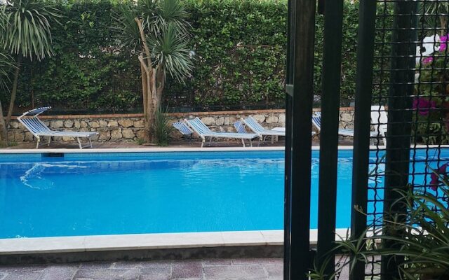 Comfortable apartment in Sorrento centre