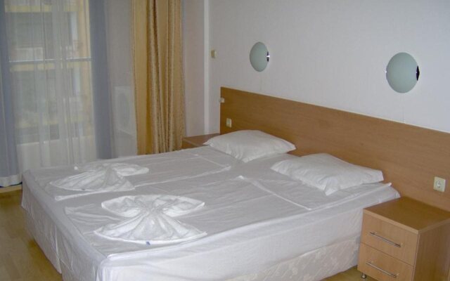Trakia Plaza Apartments