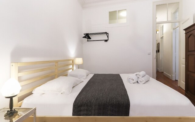 Castelo Typical by Homing