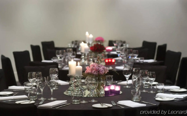 Flagstaff Gardens Hotel Melbourne