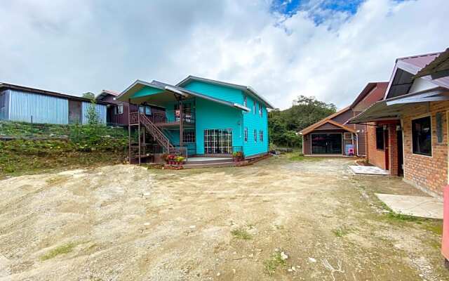 OYO HOME 90288 Masilau Valley Kundasang