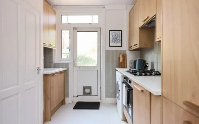 The Furness Hideout - Charming 2bdr House With Garden