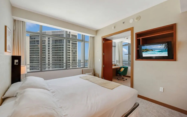 Miami Luxury Executive Apartment