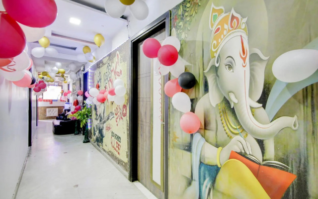 OYO Flagship 80529 Sg Hotel