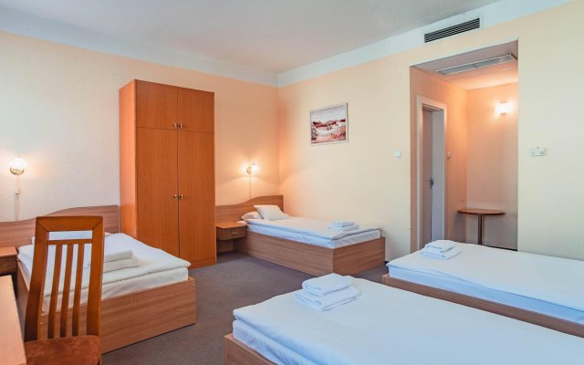 Homoky Hotels Bestline Hotel