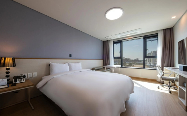 SureStay Plus Hotel by Best Western Asan