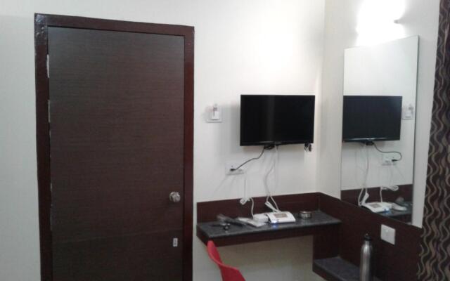 RB Residency - Paramakudi