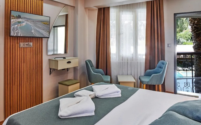 Pamukkale Apollon Garden