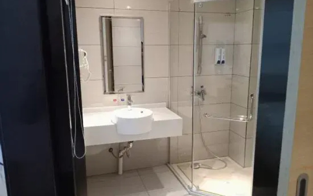 Luocheng Fusheng convenient hotel