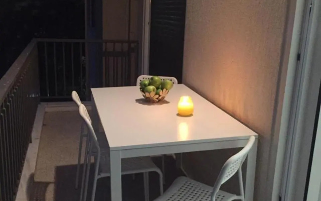 Faliro Apartments Next To The Beach