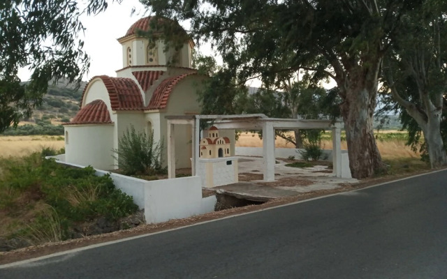 Nektarios Village House Near to Spinaloga