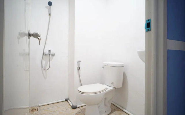 Grand Garuda Guest House by OYO Rooms