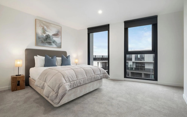 Hobson Apartments by Urban Rest