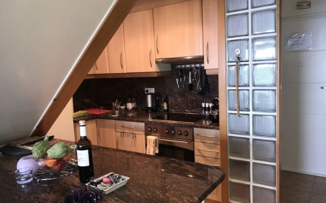 Duplex Elypalace 1-9