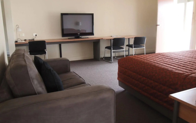 Alexander Cameron Suites