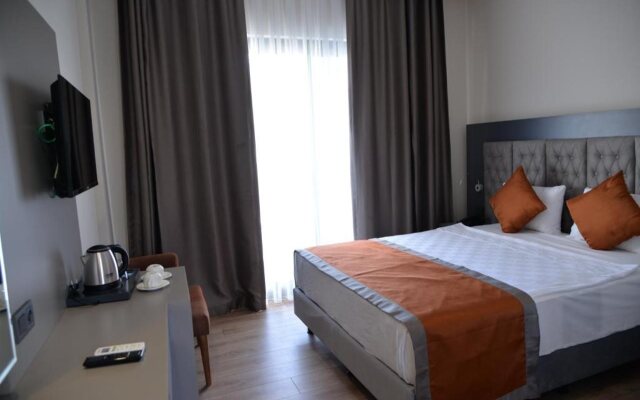 Side Golden Rock Hotel 16+ Adults Only