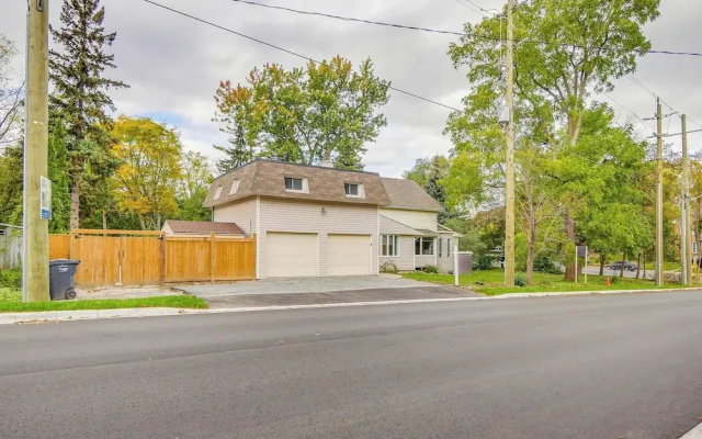 3 Bedroom House Brampton Toronto Canada