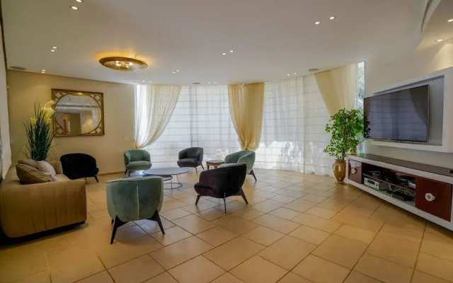 YalaRent Olive Tree Villa with Private Pool