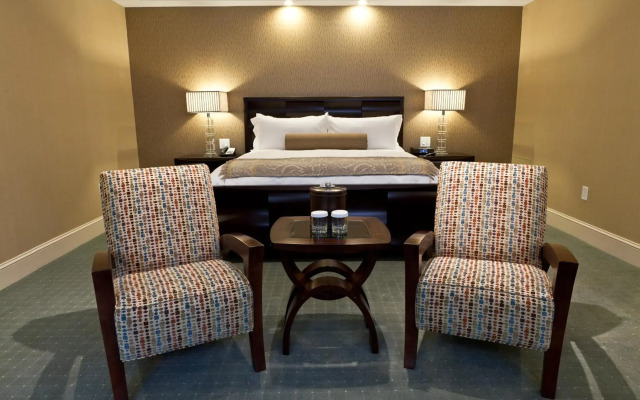 Town & Country Inn and Suites