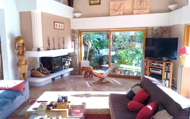 Villa With 4 Bedrooms In Puget Theniers, With Wonderful Mountain View, Private Pool And Enclosed Garden 40 Km From The Slopes