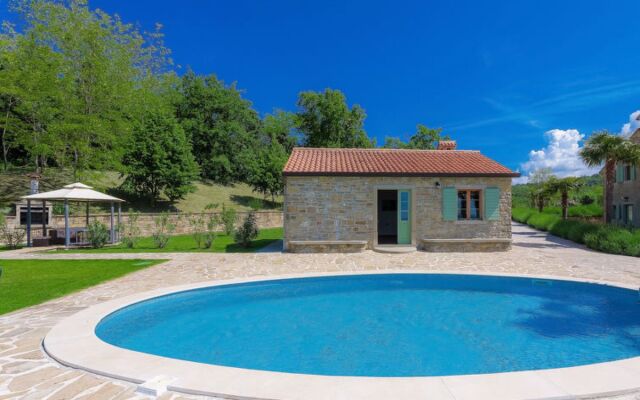 Holiday Home Villa Plac