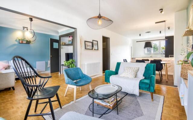 Bel appartement renove et son jardin