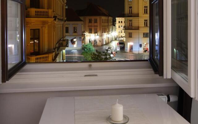 Atrium Apartments