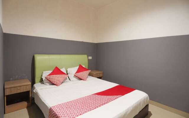 OYO 92988 City Room