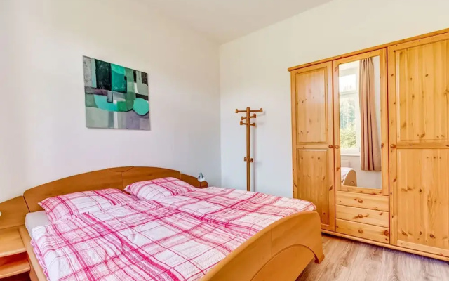 Alluring Villa in Grunhainichen-borstendorf With Garden