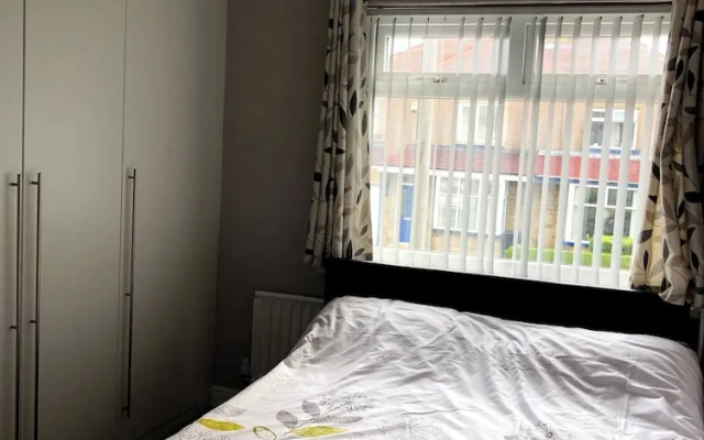 Private Flat in Wrose, Shipley, Bradford
