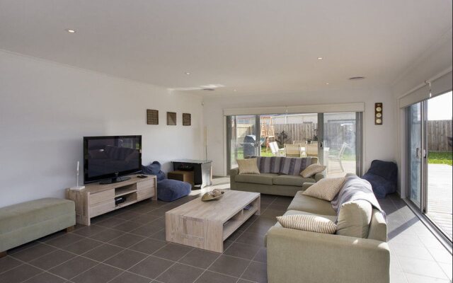 Beach & Golf Stays Torquay
