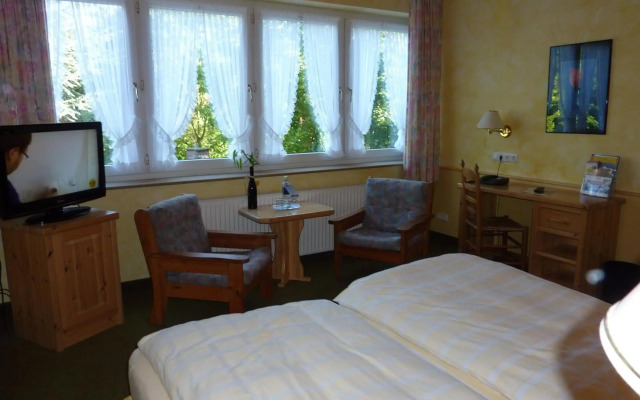 AKZENT Hotel Zur Wasserburg , bed & breakfast