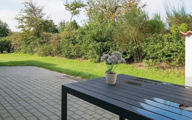 6 Person Holiday Home in Tarm