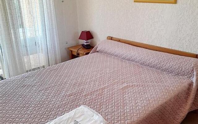 Appartement Bormes-les-Mimosas, 2 pièces, 4 personnes - FR-1-610-20