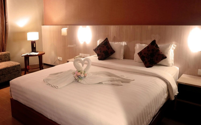 Grand Hatika Hotel